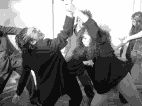 �͂����ĐV�상���YT�V���c�́A�����H�[�ɖ߂�̂��H�I